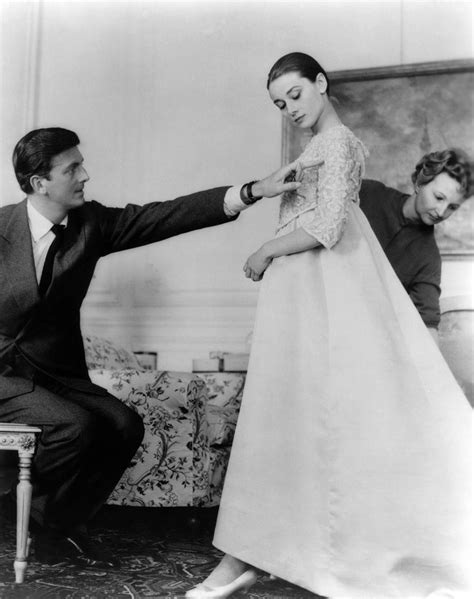 audrey hepburn and hubert de givenchy and elegant friendship|hubert de givenchy 1950s fashion.